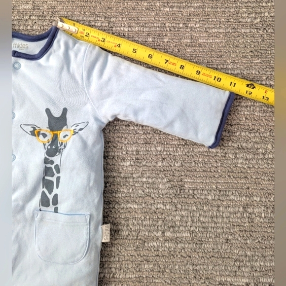 Light Blue Quilted One Piece Outfit/Romper/Jumper/Sleeper (Size 9 Months) - Picture 10 of 15